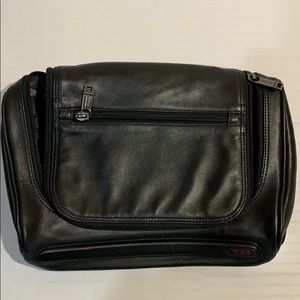 Tumi Toiletries case